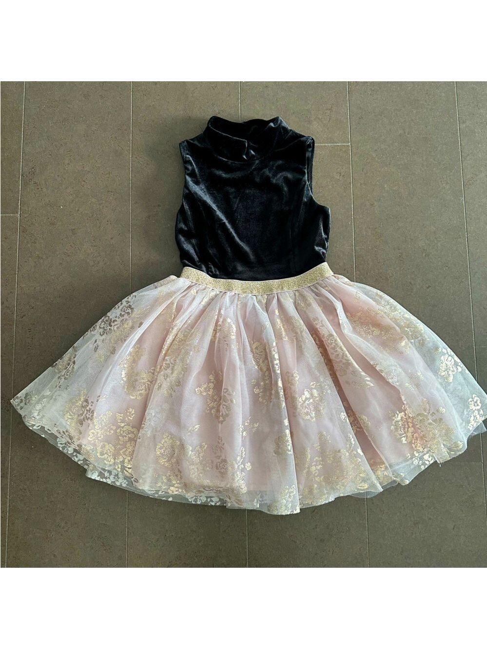 Zunie dress size 7